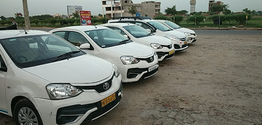 Taxi services in Chandigrh